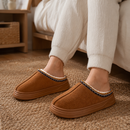 Bota Pantufa Feminina Peluciada com Solado Antiderrapante para Inverno
