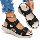 Sandália Feminina Confortável com Plataforma e Fechamento em Velcro