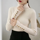 Suéter Feminino de Tricô Gola Alta com Botões para Inverno | Elegance Knit
