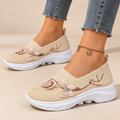 Tênis Feminino com Bordado Floral e Borboletas em Malha Respirável