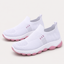 Tênis Slip On Feminino em Malha Respirável com Solado Alto